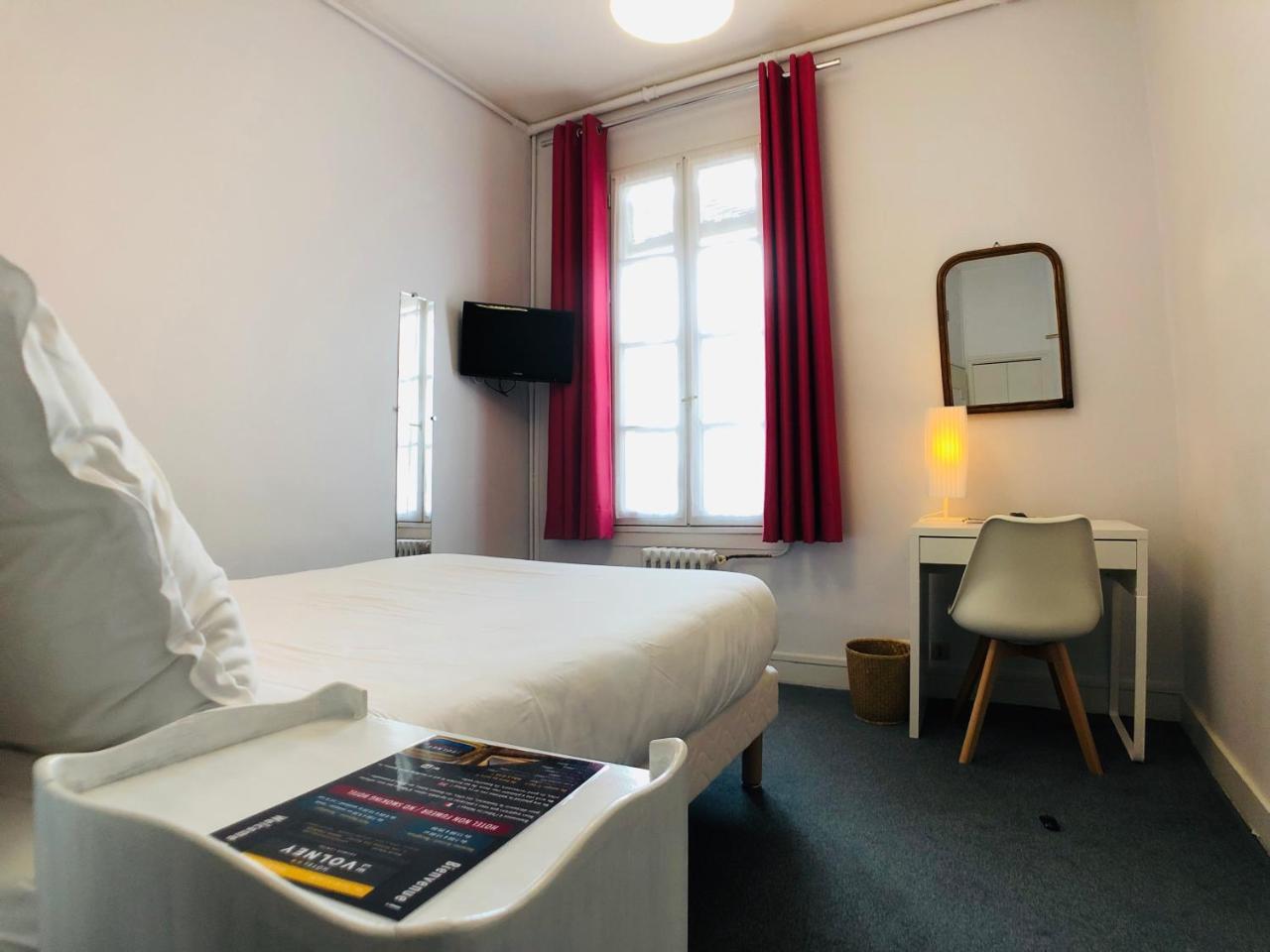 Cit'Hotel Le Volney Saumur Exteriér fotografie