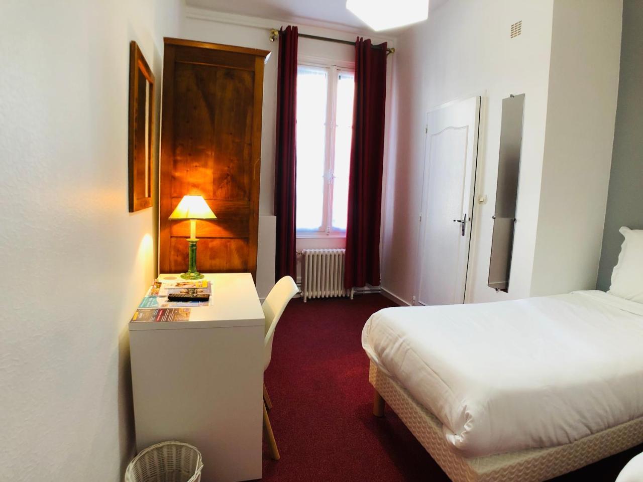 Cit'Hotel Le Volney Saumur Exteriér fotografie